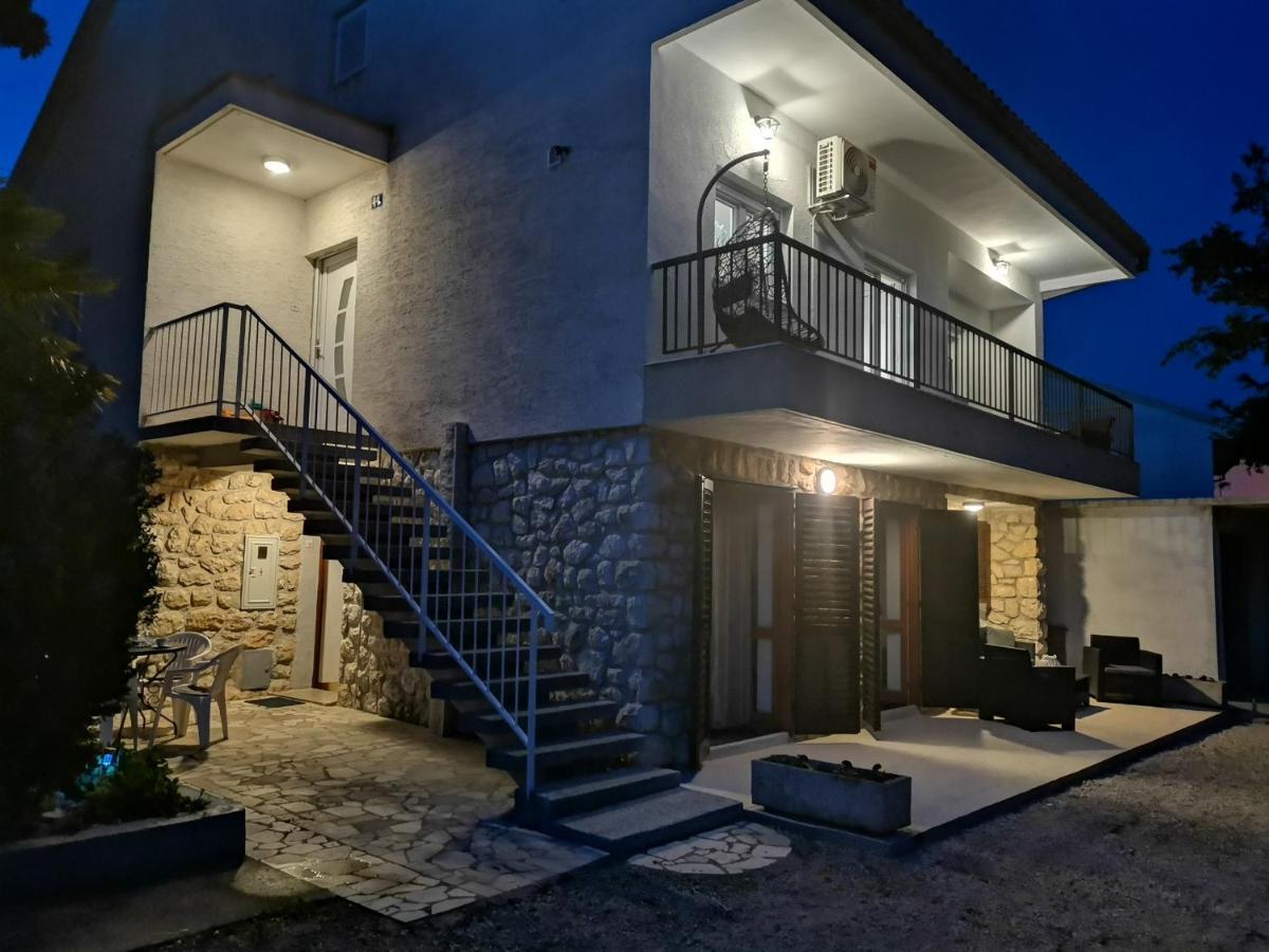קריקווניצה Apartment Lora מראה חיצוני תמונה