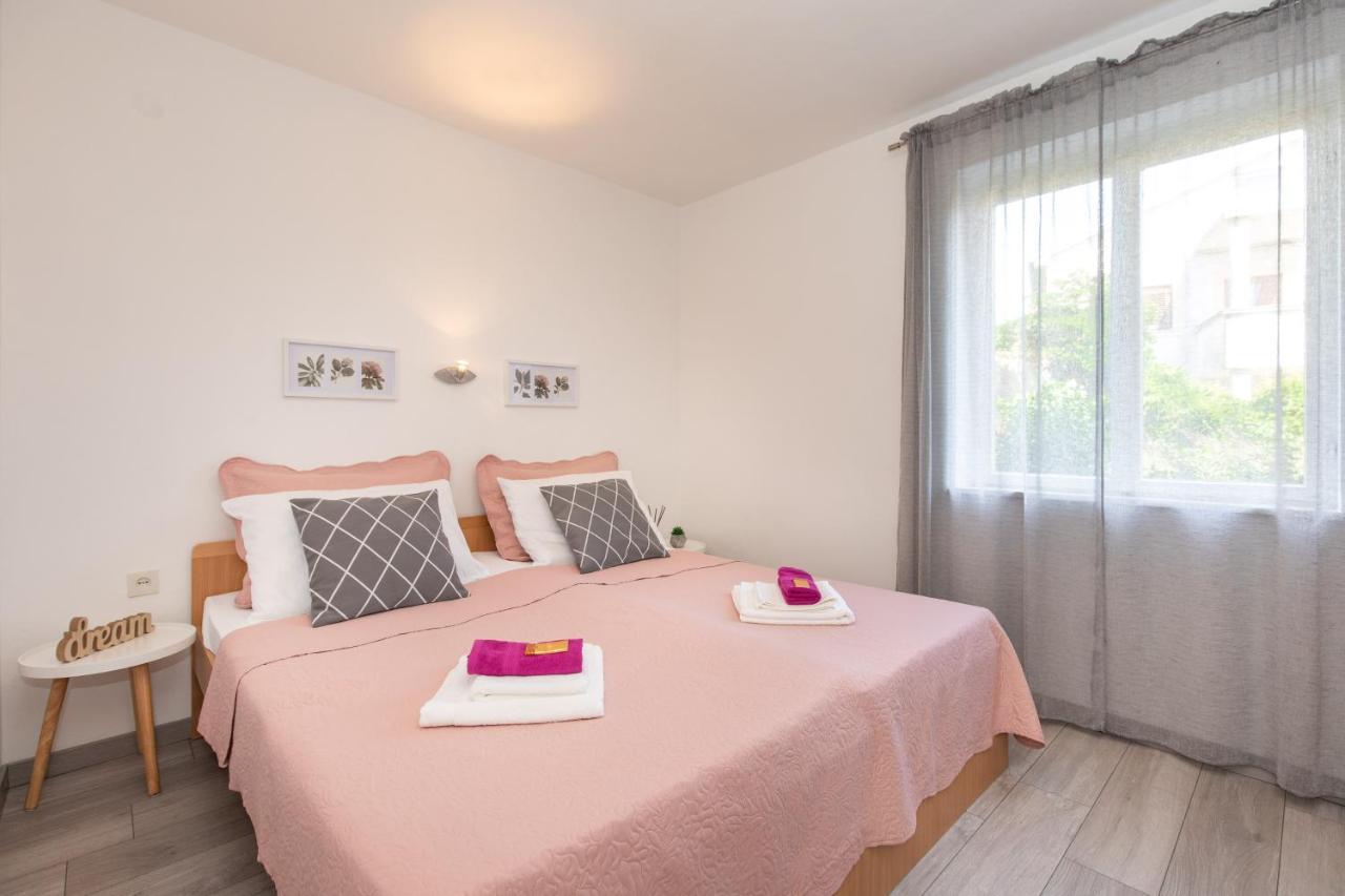 קריקווניצה Apartment Lora מראה חיצוני תמונה